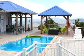 Villa de 3 chambres avec vue sur la mer piscine privee et jardin amenage a Le Diamant